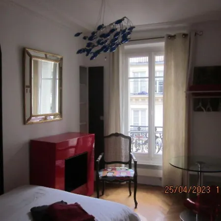 Bed & Breakfast Centre 3*