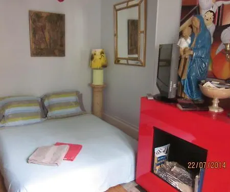 Bed & Breakfast Centre